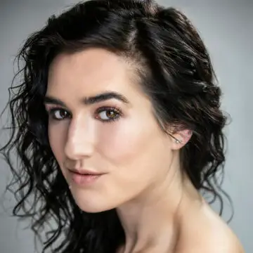 Headshot Image of Los Angeles Murder Mystery Entertainer Christine Lane