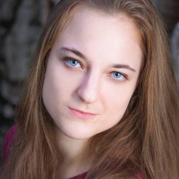 Headshot image of Memphis Murder Mystery Entertainer Brianna Roche