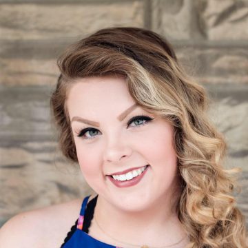 Headshot image of Jest Murder Mystery Co. Entertainer Marissa Meyers